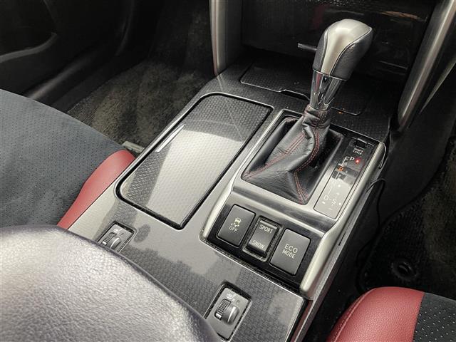 マークＸ ２５０ＲＤＳ　純正７インチナビ　ＭＴモード付ＡＴ　クリアランスソナー　レーンキープアシスト　バックカメラ　プリクラッシュセーフティ　ハーフレザーシート　シートヒーター　オートマチックハイビーム　純正ＥＴＣ　禁煙車（18枚目）