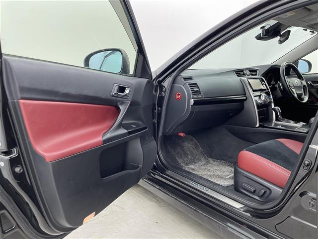 マークＸ ２５０ＲＤＳ　純正７インチナビ　ＭＴモード付ＡＴ　クリアランスソナー　レーンキープアシスト　バックカメラ　プリクラッシュセーフティ　ハーフレザーシート　シートヒーター　オートマチックハイビーム　純正ＥＴＣ　禁煙車（38枚目）