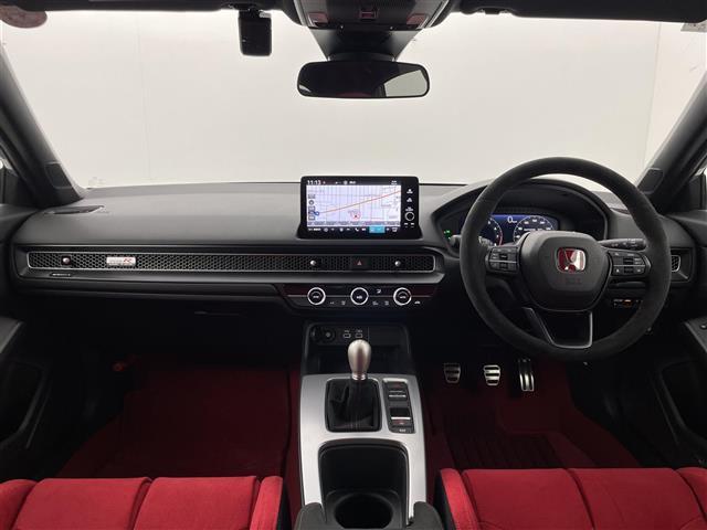 シビック タイプR 6速マニュアル 純正9インチディスプレイオーディオ BSM バックカメラ メモリーパワーシート 追従クルーズコントロール ホンダセンシング ETC2.0 前後ドライブレコーダー ワンオーナー 禁煙車(2枚目)