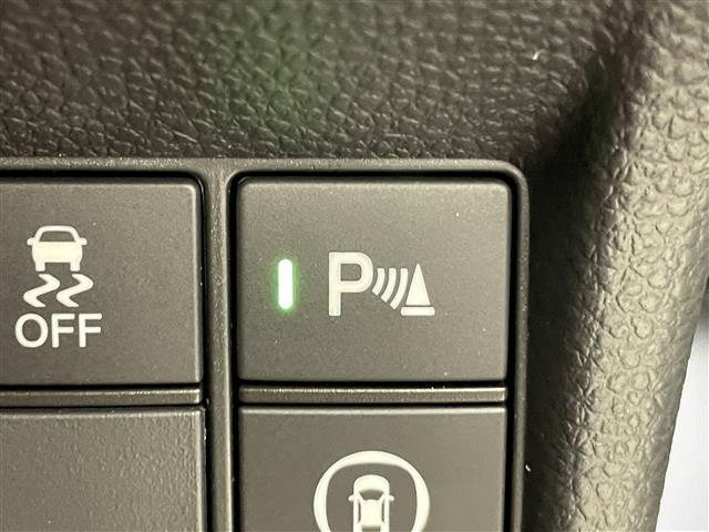 シビック タイプR 6速マニュアル 純正9インチディスプレイオーディオ BSM バックカメラ メモリーパワーシート 追従クルーズコントロール ホンダセンシング ETC2.0 前後ドライブレコーダー ワンオーナー 禁煙車(9枚目)