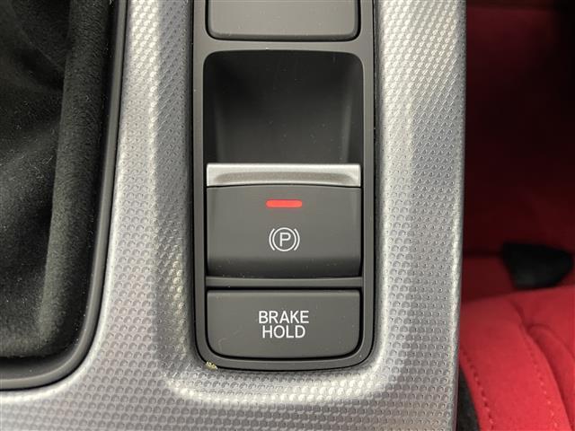 シビック タイプR 6速マニュアル 純正9インチディスプレイオーディオ BSM バックカメラ メモリーパワーシート 追従クルーズコントロール ホンダセンシング ETC2.0 前後ドライブレコーダー ワンオーナー 禁煙車(13枚目)