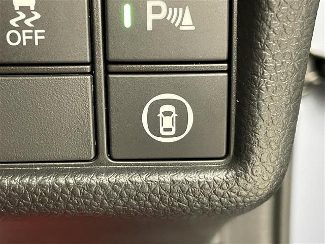 シビック タイプR 6速マニュアル 純正9インチディスプレイオーディオ BSM バックカメラ メモリーパワーシート 追従クルーズコントロール ホンダセンシング ETC2.0 前後ドライブレコーダー ワンオーナー 禁煙車(24枚目)