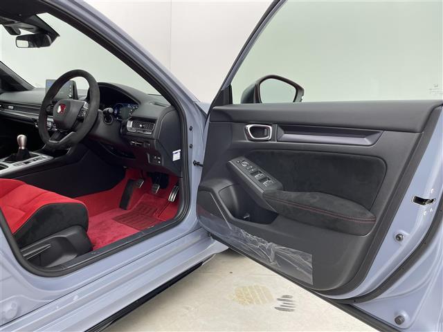 シビック タイプR 6速マニュアル 純正9インチディスプレイオーディオ BSM バックカメラ メモリーパワーシート 追従クルーズコントロール ホンダセンシング ETC2.0 前後ドライブレコーダー ワンオーナー 禁煙車(39枚目)