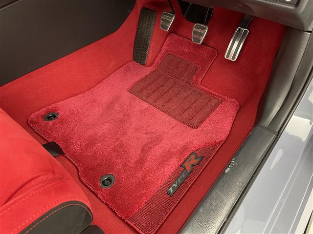 シビック タイプR 6速マニュアル 純正9インチディスプレイオーディオ BSM バックカメラ メモリーパワーシート 追従クルーズコントロール ホンダセンシング ETC2.0 前後ドライブレコーダー ワンオーナー 禁煙車(42枚目)