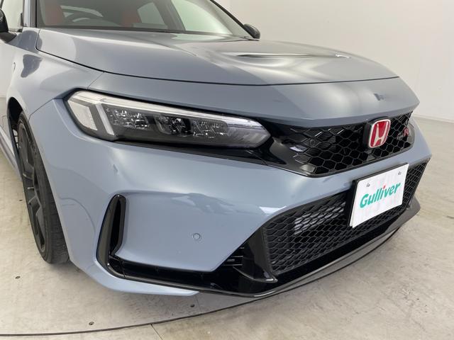 シビック タイプR 6速マニュアル 純正9インチディスプレイオーディオ BSM バックカメラ メモリーパワーシート 追従クルーズコントロール ホンダセンシング ETC2.0 前後ドライブレコーダー ワンオーナー 禁煙車(55枚目)