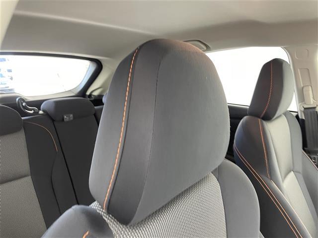 ＸＶ ２．０ｉ－Ｌ　アイサイト　純正８インチナビ　バック／サイドカメラ　スバルリヤビークルディテクション　運転支援　視界拡張　ＳＲＨ　ドライブレコーダー　ＬＥＤヘッドライト　スマートキー　プッシュスタート　ＥＴＣ　４ＷＤ　禁煙（29枚目）