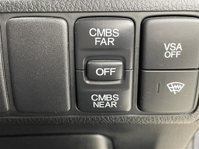 クロスロード 20Xi オールペイント 純正ナビ バックカメラ 衝突軽減ブレーキ クルーズコントロール 前席シートヒーター HIDヘッドライト ETC スマートキー ステアリングスイッチ フォグランプ 4WD 全塗装 禁煙(9枚目)