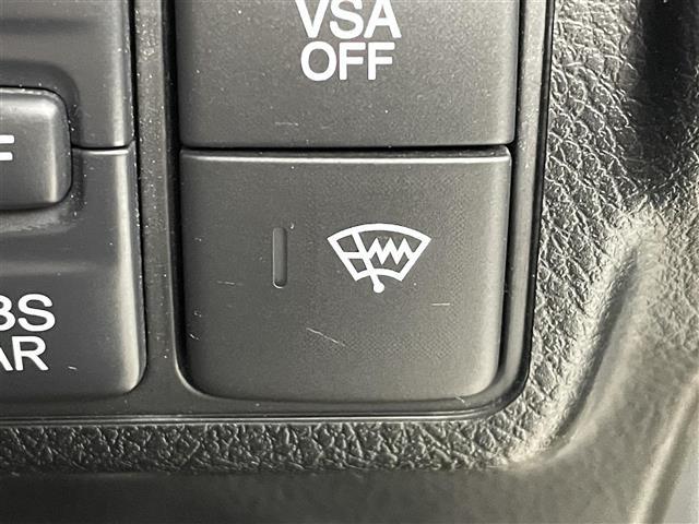 クロスロード 20Xi オールペイント 純正ナビ バックカメラ 衝突軽減ブレーキ クルーズコントロール 前席シートヒーター HIDヘッドライト ETC スマートキー ステアリングスイッチ フォグランプ 4WD 全塗装 禁煙(11枚目)