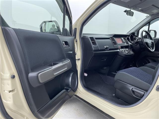 クロスロード 20Xi オールペイント 純正ナビ バックカメラ 衝突軽減ブレーキ クルーズコントロール 前席シートヒーター HIDヘッドライト ETC スマートキー ステアリングスイッチ フォグランプ 4WD 全塗装 禁煙(38枚目)