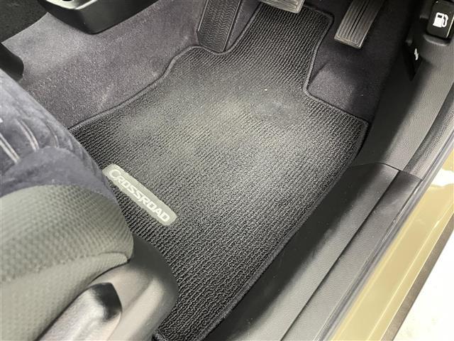クロスロード 20Xi オールペイント 純正ナビ バックカメラ 衝突軽減ブレーキ クルーズコントロール 前席シートヒーター HIDヘッドライト ETC スマートキー ステアリングスイッチ フォグランプ 4WD 全塗装 禁煙(42枚目)