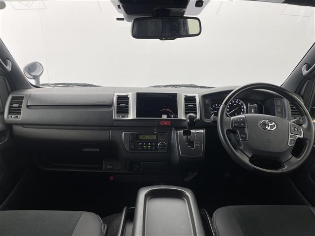 ハイエースバン スーパーGL ダーク プライムII 特別仕様車 寒冷地仕様 モデリスタエアロ 両側パワースライドドア トヨタセーフティセンス ハーフレザーシート バックカメラ LEDヘッドライト AC100V電源 プッシュスタート 4WD 禁煙車(2枚目)