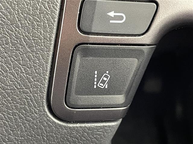 ハイエースバン スーパーGL ダーク プライムII 特別仕様車 寒冷地仕様 モデリスタエアロ 両側パワースライドドア トヨタセーフティセンス ハーフレザーシート バックカメラ LEDヘッドライト AC100V電源 プッシュスタート 4WD 禁煙車(11枚目)