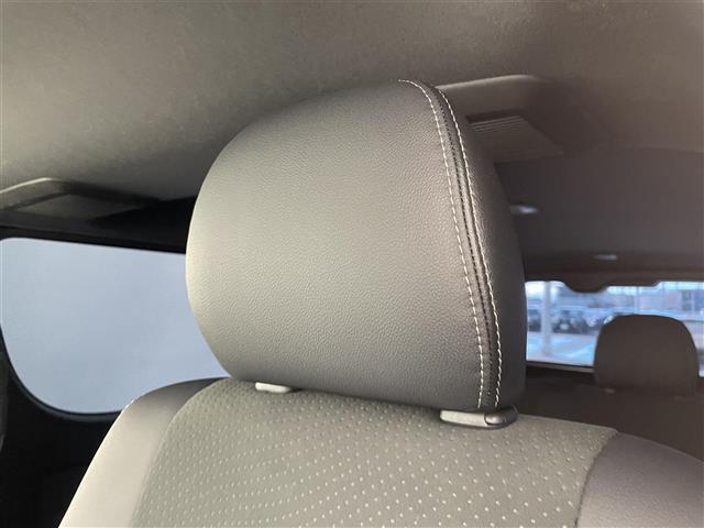 ハイエースバン スーパーGL ダーク プライムII 特別仕様車 寒冷地仕様 モデリスタエアロ 両側パワースライドドア トヨタセーフティセンス ハーフレザーシート バックカメラ LEDヘッドライト AC100V電源 プッシュスタート 4WD 禁煙車(34枚目)