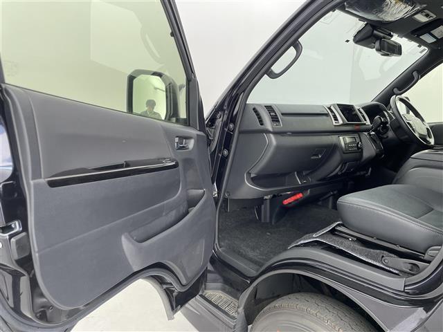 ハイエースバン スーパーGL ダーク プライムII 特別仕様車 寒冷地仕様 モデリスタエアロ 両側パワースライドドア トヨタセーフティセンス ハーフレザーシート バックカメラ LEDヘッドライト AC100V電源 プッシュスタート 4WD 禁煙車(41枚目)