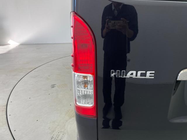 ハイエースバン スーパーGL ダーク プライムII 特別仕様車 寒冷地仕様 モデリスタエアロ 両側パワースライドドア トヨタセーフティセンス ハーフレザーシート バックカメラ LEDヘッドライト AC100V電源 プッシュスタート 4WD 禁煙車(72枚目)