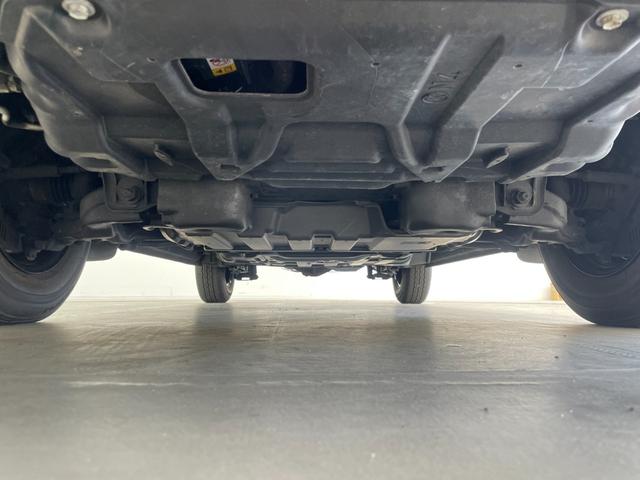 ハイエースバン スーパーGL ダーク プライムII 特別仕様車 寒冷地仕様 モデリスタエアロ 両側パワースライドドア トヨタセーフティセンス ハーフレザーシート バックカメラ LEDヘッドライト AC100V電源 プッシュスタート 4WD 禁煙車(79枚目)