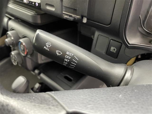 プロボックス DXコンフォート ルーフラック ルーフキャリア 社外7インチメモリナビ バックカメラ MTモード付AT レーンキープアシスト 横滑り防止装置 衝突被害軽減システム ヘッドライトレベライザ リモコンキ フロアマット 禁煙(22枚目)