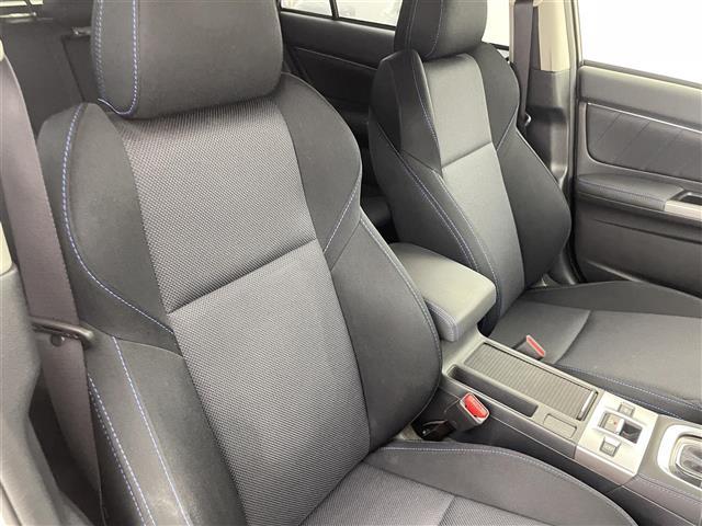 レヴォーグ 1.6GT-Sアイサイト 純正ナビ バックカメラ パワーシート 全車速追従機能付きクルーズコントロール ETC リヤビークルディテクション LEDヘッドライト ラゲッジマット トノカバー パドルシフト ターボ 4WD 禁煙車(30枚目)