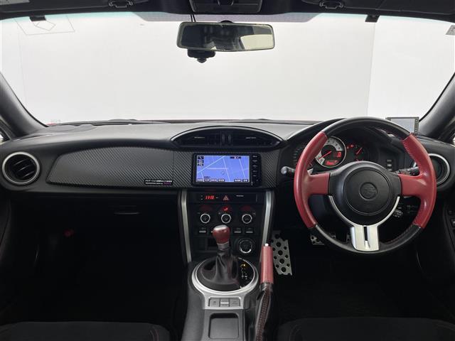 86 GT クルーズコントロール パドルシフト ワンオーナー 純正7インチSDナビ トムズテールライト 純正リアバンパーガーニッシュカバー 社外トランクスポイラー 社外グリル MTモード付AT ETC 禁煙車(2枚目)