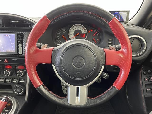 86 GT クルーズコントロール パドルシフト ワンオーナー 純正7インチSDナビ トムズテールライト 純正リアバンパーガーニッシュカバー 社外トランクスポイラー 社外グリル MTモード付AT ETC 禁煙車(18枚目)