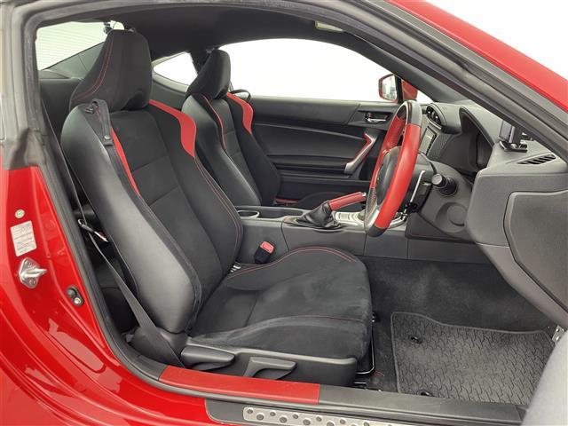 86 GT クルーズコントロール パドルシフト ワンオーナー 純正7インチSDナビ トムズテールライト 純正リアバンパーガーニッシュカバー 社外トランクスポイラー 社外グリル MTモード付AT ETC 禁煙車(30枚目)