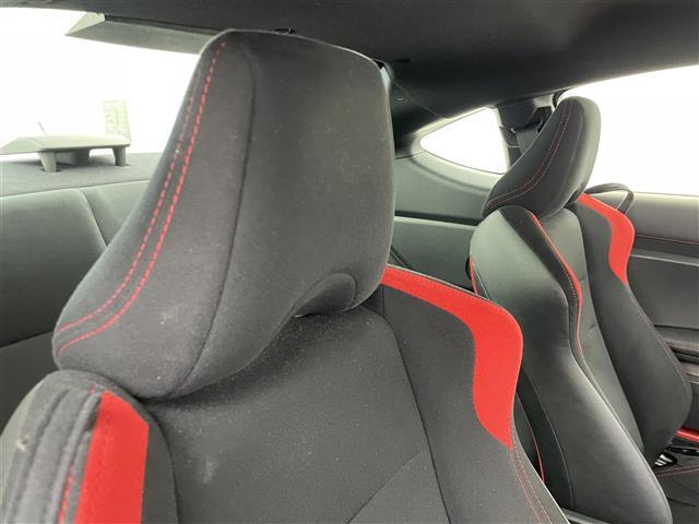 86 GT クルーズコントロール パドルシフト ワンオーナー 純正7インチSDナビ トムズテールライト 純正リアバンパーガーニッシュカバー 社外トランクスポイラー 社外グリル MTモード付AT ETC 禁煙車(31枚目)