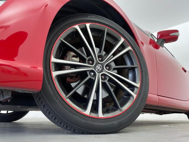 86 GT クルーズコントロール パドルシフト ワンオーナー 純正7インチSDナビ トムズテールライト 純正リアバンパーガーニッシュカバー 社外トランクスポイラー 社外グリル MTモード付AT ETC 禁煙車(76枚目)