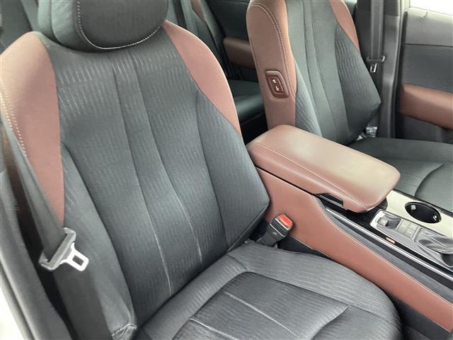 クラウンハイブリッド S Cパッケージ 社外RAYS20インチAW RS-Rダウンサス 純正メーカーナビ パノラミックビューモニター パワーシート シートヒーター ステアリングヒーター ドラレコ カラーHUD BSM 追従クルーズ ETC(31枚目)