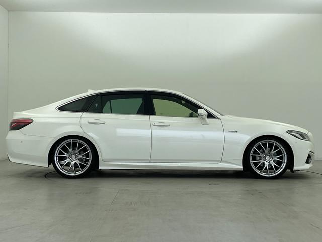 クラウンハイブリッド S Cパッケージ 社外RAYS20インチAW RS-Rダウンサス 純正メーカーナビ パノラミックビューモニター パワーシート シートヒーター ステアリングヒーター ドラレコ カラーHUD BSM 追従クルーズ ETC(45枚目)