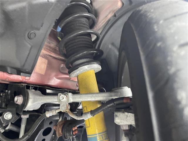 ロードスターRF RS BOSEサウンド BBS17インチアルミホイール BILSTEINサスペンション Bremboキャリパー シートヒーター ハーフレザー バックカメラ レーンキープアシスト アイドリングストップ 禁煙車(3枚目)