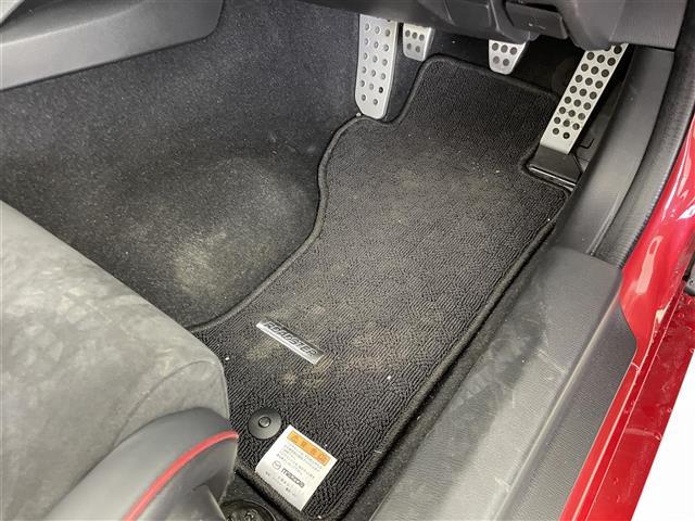 ロードスターRF RS BOSEサウンド BBS17インチアルミホイール BILSTEINサスペンション Bremboキャリパー シートヒーター ハーフレザー バックカメラ レーンキープアシスト アイドリングストップ 禁煙車(42枚目)