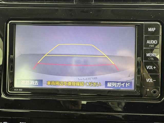 プリウス ＳセーフティプラスＩＩ　純正ナビ　バックカメラ　追従クルーズコントロール　トヨタセーフティセンス　ドライブレコーダー　ビルトインＥＴＣ　ＬＥＤヘッドライト　オートライト　ＡＣ１００Ｖ電源　自動防眩ミラー　スマートキー　禁煙車（4枚目）