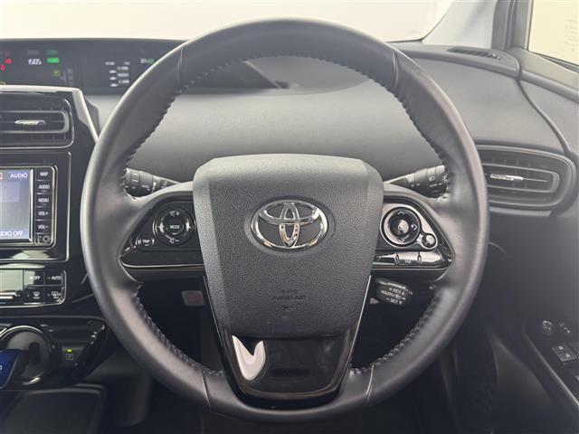 プリウス ＳセーフティプラスＩＩ　純正ナビ　バックカメラ　追従クルーズコントロール　トヨタセーフティセンス　ドライブレコーダー　ビルトインＥＴＣ　ＬＥＤヘッドライト　オートライト　ＡＣ１００Ｖ電源　自動防眩ミラー　スマートキー　禁煙車（20枚目）