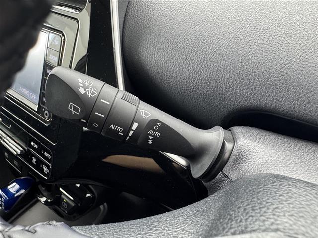 プリウス ＳセーフティプラスＩＩ　純正ナビ　バックカメラ　追従クルーズコントロール　トヨタセーフティセンス　ドライブレコーダー　ビルトインＥＴＣ　ＬＥＤヘッドライト　オートライト　ＡＣ１００Ｖ電源　自動防眩ミラー　スマートキー　禁煙車（22枚目）