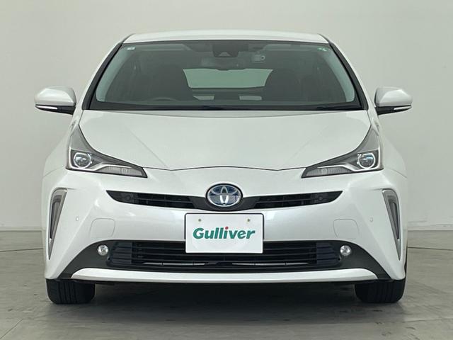 プリウス ＳセーフティプラスＩＩ　純正ナビ　バックカメラ　追従クルーズコントロール　トヨタセーフティセンス　ドライブレコーダー　ビルトインＥＴＣ　ＬＥＤヘッドライト　オートライト　ＡＣ１００Ｖ電源　自動防眩ミラー　スマートキー　禁煙車（44枚目）