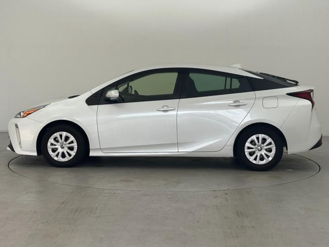 プリウス ＳセーフティプラスＩＩ　純正ナビ　バックカメラ　追従クルーズコントロール　トヨタセーフティセンス　ドライブレコーダー　ビルトインＥＴＣ　ＬＥＤヘッドライト　オートライト　ＡＣ１００Ｖ電源　自動防眩ミラー　スマートキー　禁煙車（46枚目）