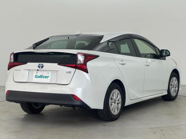 プリウス ＳセーフティプラスＩＩ　純正ナビ　バックカメラ　追従クルーズコントロール　トヨタセーフティセンス　ドライブレコーダー　ビルトインＥＴＣ　ＬＥＤヘッドライト　オートライト　ＡＣ１００Ｖ電源　自動防眩ミラー　スマートキー　禁煙車（49枚目）