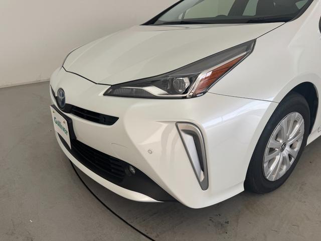 プリウス ＳセーフティプラスＩＩ　純正ナビ　バックカメラ　追従クルーズコントロール　トヨタセーフティセンス　ドライブレコーダー　ビルトインＥＴＣ　ＬＥＤヘッドライト　オートライト　ＡＣ１００Ｖ電源　自動防眩ミラー　スマートキー　禁煙車（63枚目）