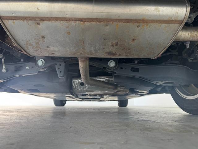 プリウス ＳセーフティプラスＩＩ　純正ナビ　バックカメラ　追従クルーズコントロール　トヨタセーフティセンス　ドライブレコーダー　ビルトインＥＴＣ　ＬＥＤヘッドライト　オートライト　ＡＣ１００Ｖ電源　自動防眩ミラー　スマートキー　禁煙車（74枚目）