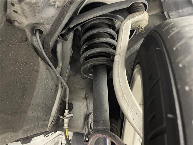 クラウンハイブリッド ロイヤルサルーン 純正8インチHDDナビ バックカメラ パワーシート ステアリングヒーター シートヒーター ドライブレコーダー クルーズコントロール プッシュスタート スマートキー ETC HIDヘッドライト 禁煙車(40枚目)