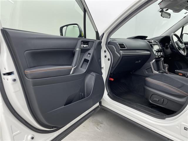 フォレスター X-ブレイク アドバンスドセイフティパッケージ カロッツェリアナビ バックモニター ハーフレザーシート パワーシート シートヒーター アイサイトVer3 追従クルーズ LEDヘッドライト フォグ SRH ETC(38枚目)