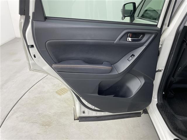 フォレスター X-ブレイク アドバンスドセイフティパッケージ カロッツェリアナビ バックモニター ハーフレザーシート パワーシート シートヒーター アイサイトVer3 追従クルーズ LEDヘッドライト フォグ SRH ETC(40枚目)