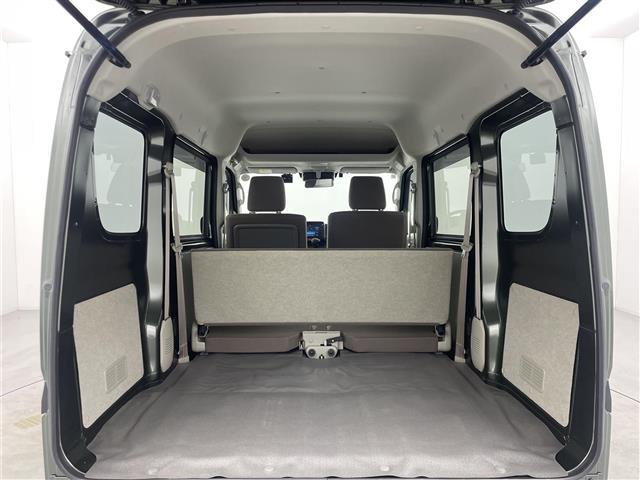 エブリイ ＰＣ　７インチディスプレイオーディオ　バックカメラ　シートヒーター　ドライブレコーダー　コーナーセンサー　アイドリングストップ　ドアバイザー　ＥＴＣ　レーンキープ　横滑り防止装置　電動格納ミラー　禁煙車（38枚目）