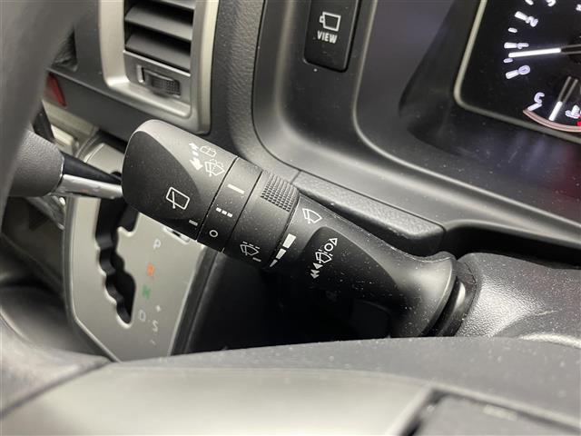 ハイエースワゴン ＧＬ　パノラミックビューモニター　デジタルインナーミラー　ＬＥＤヘッドランプ　パワースライドドア　パーキングサポートブレーキ　衝突軽減　プッシュスタート　社外１０インチディスプレイオーディオ　ＥＴＣ　禁煙車（22枚目）