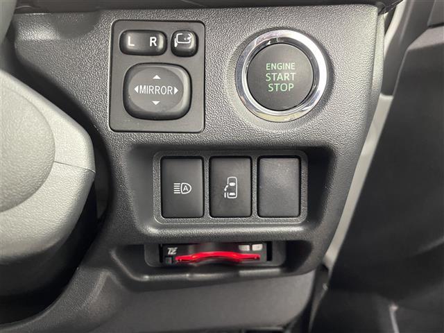 ハイエースワゴン ＧＬ　パノラミックビューモニター　デジタルインナーミラー　ＬＥＤヘッドランプ　パワースライドドア　パーキングサポートブレーキ　衝突軽減　プッシュスタート　社外１０インチディスプレイオーディオ　ＥＴＣ　禁煙車（26枚目）