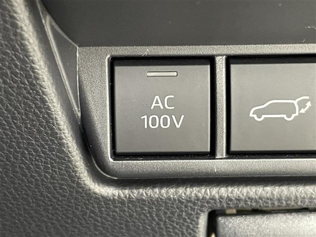 プリウス Ｚ　純正１２．３型ナビ　全周囲カメラ　レザーシート　シートヒーター　エアシート　パワーシート　パワーバックドア　置くだけ充電　デジタルインナーミラー　前後ドラレコ　ＢＳＭ　ビルトインＥＴＣ２．０　禁煙車（11枚目）