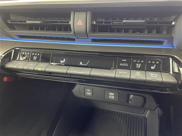 プリウス Ｚ　純正１２．３型ナビ　全周囲カメラ　レザーシート　シートヒーター　エアシート　パワーシート　パワーバックドア　置くだけ充電　デジタルインナーミラー　前後ドラレコ　ＢＳＭ　ビルトインＥＴＣ２．０　禁煙車（17枚目）