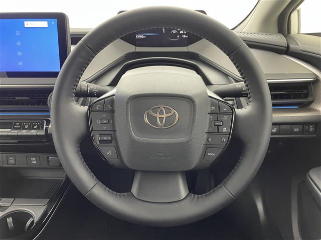 プリウス Ｚ　純正１２．３型ナビ　全周囲カメラ　レザーシート　シートヒーター　エアシート　パワーシート　パワーバックドア　置くだけ充電　デジタルインナーミラー　前後ドラレコ　ＢＳＭ　ビルトインＥＴＣ２．０　禁煙車（20枚目）