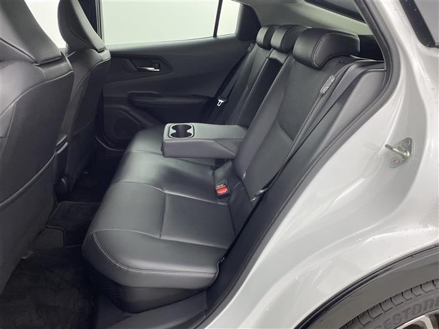 プリウス Ｚ　純正１２．３型ナビ　全周囲カメラ　レザーシート　シートヒーター　エアシート　パワーシート　パワーバックドア　置くだけ充電　デジタルインナーミラー　前後ドラレコ　ＢＳＭ　ビルトインＥＴＣ２．０　禁煙車（35枚目）