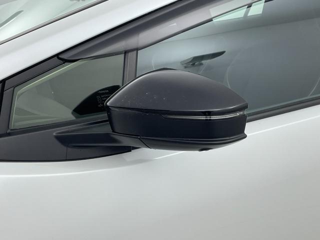 プリウス Ｚ　純正１２．３型ナビ　全周囲カメラ　レザーシート　シートヒーター　エアシート　パワーシート　パワーバックドア　置くだけ充電　デジタルインナーミラー　前後ドラレコ　ＢＳＭ　ビルトインＥＴＣ２．０　禁煙車（64枚目）